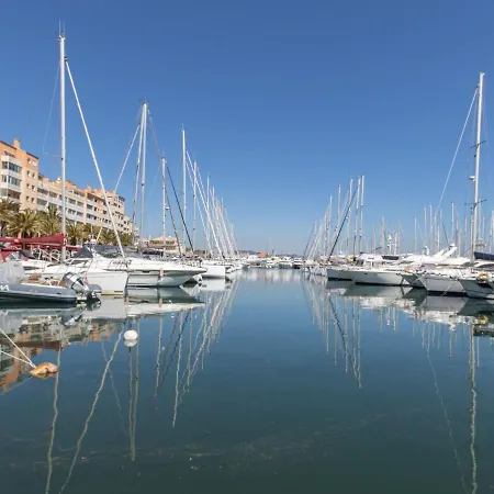L'amiraute By Interhome Lägenhet Hyères