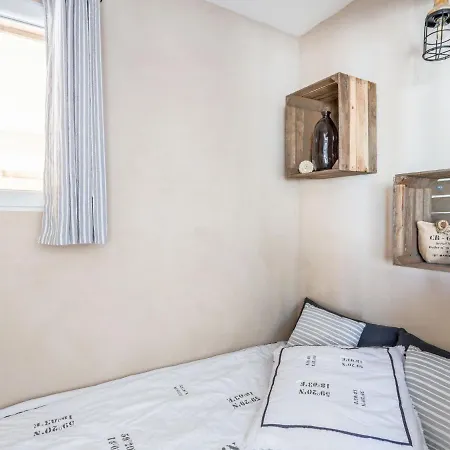 L'amiraute By Interhome * Hyères