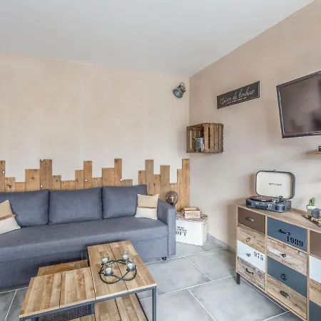 L'amiraute By Interhome Hyères