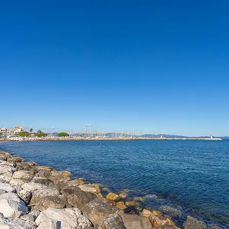 L'amiraute By Interhome * Hyères