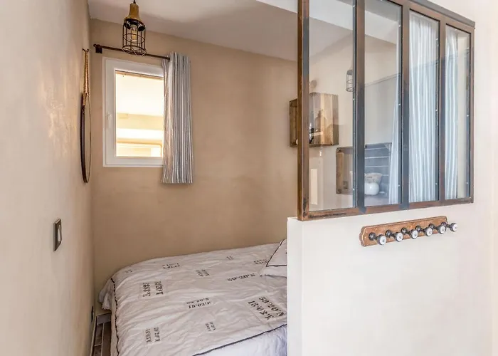 L'amiraute By Interhome * Hyères