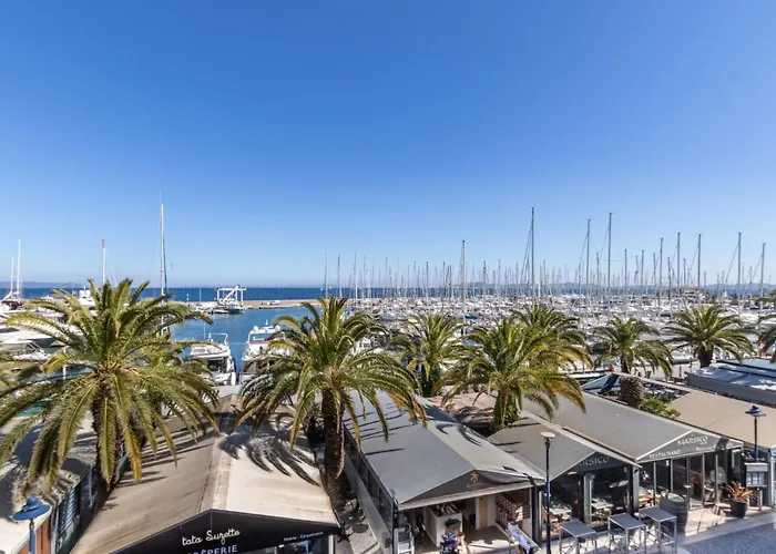 L'amiraute By Interhome Hyères