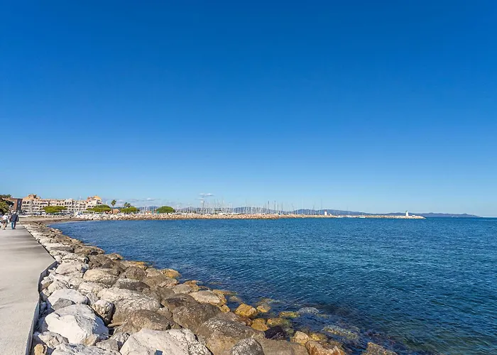 L'amiraute By Interhome * Єр